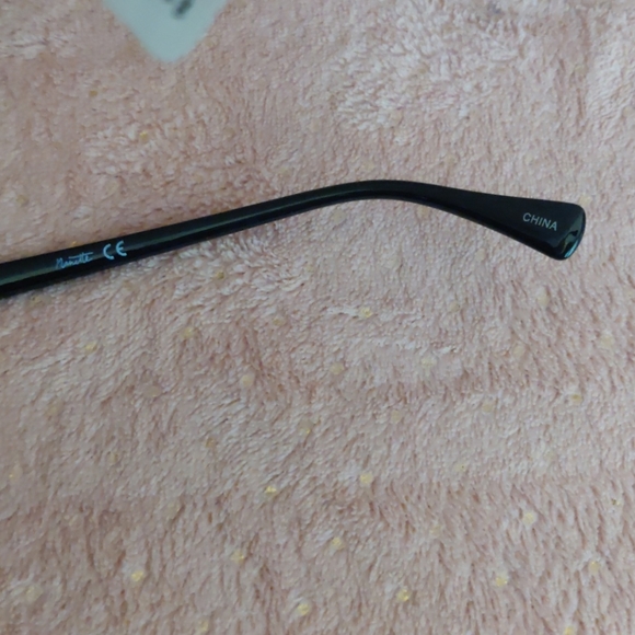 Nwt Nanette lepore sunglasses main image 2